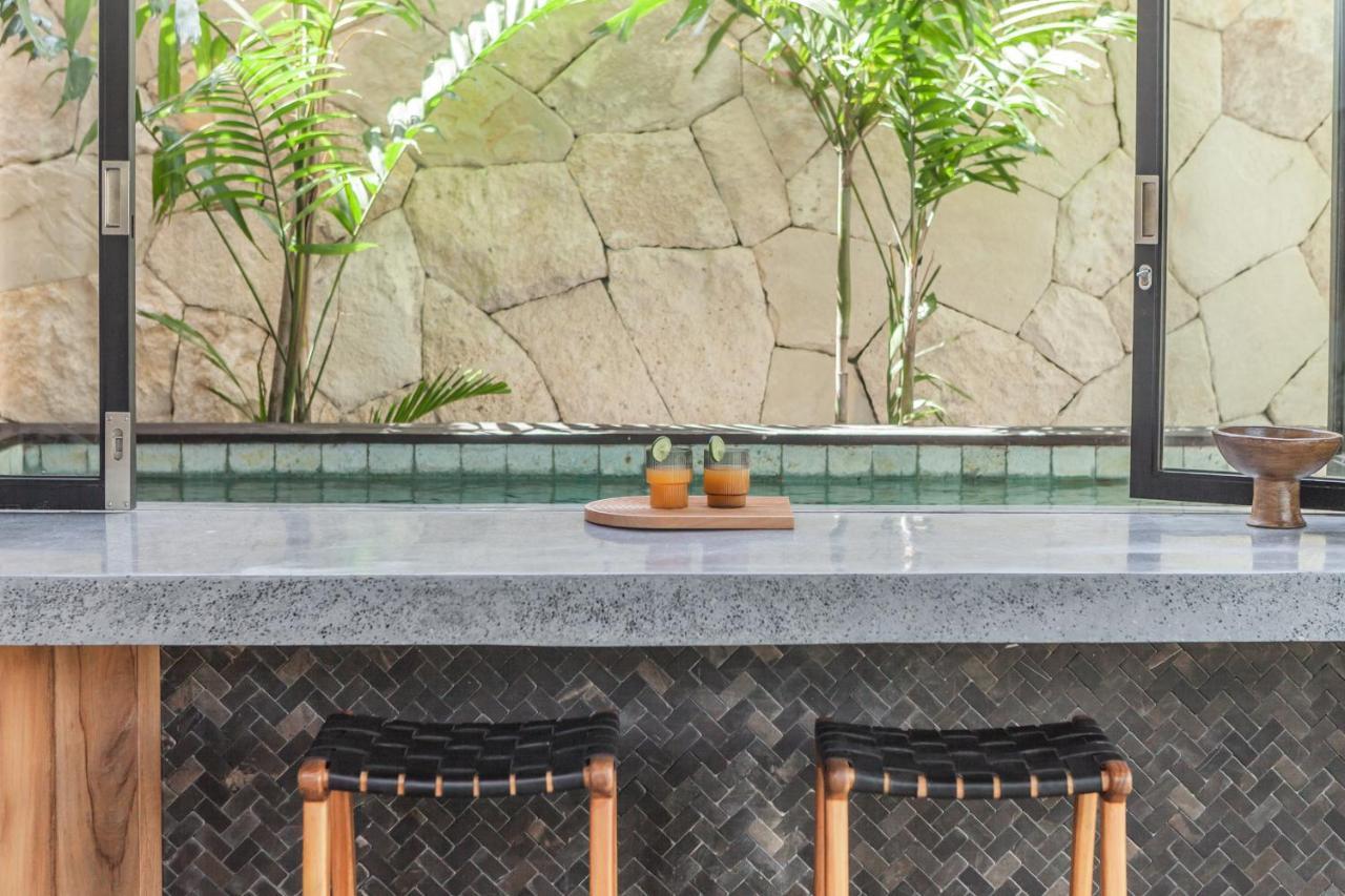 Beyond Bespoke Villas Seminyak Eksteriør billede