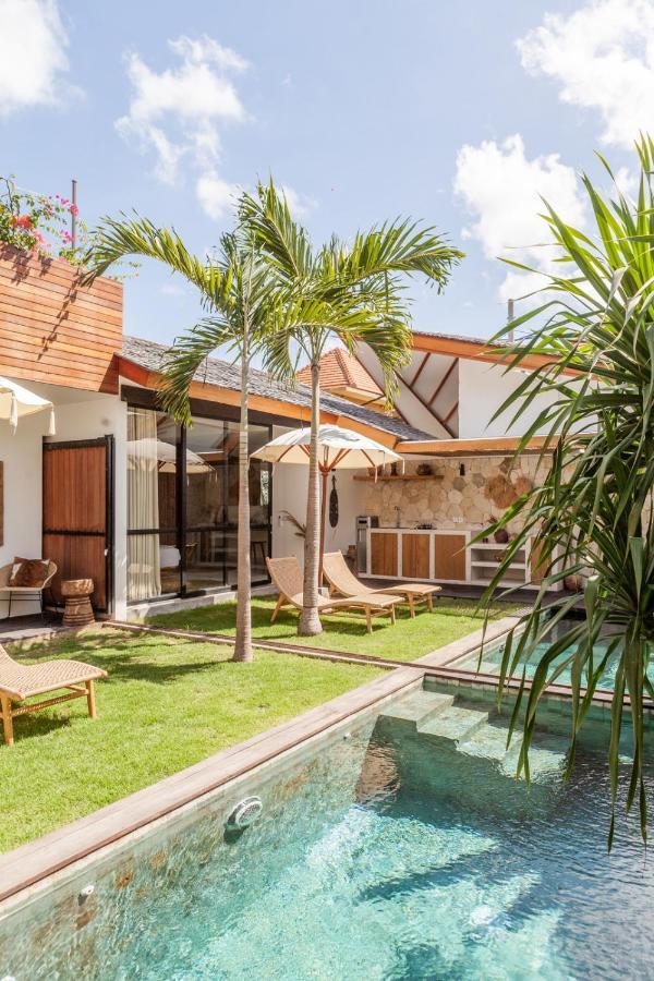 Beyond Bespoke Villas Seminyak Eksteriør billede